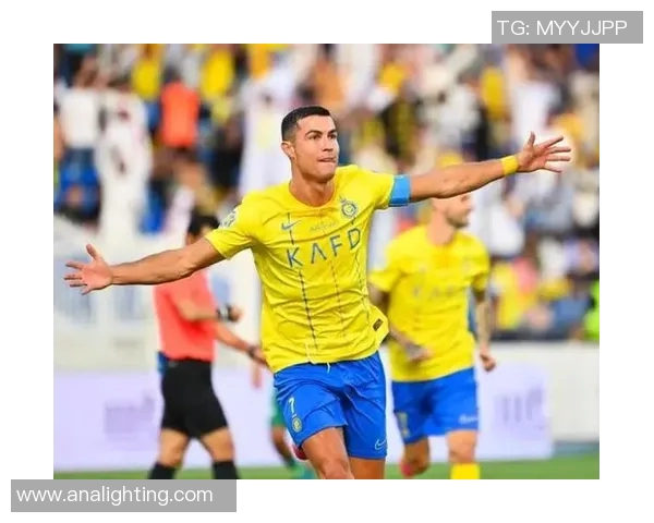 足球明星背后的奋斗与荣耀：他们的故事让我们感动不已